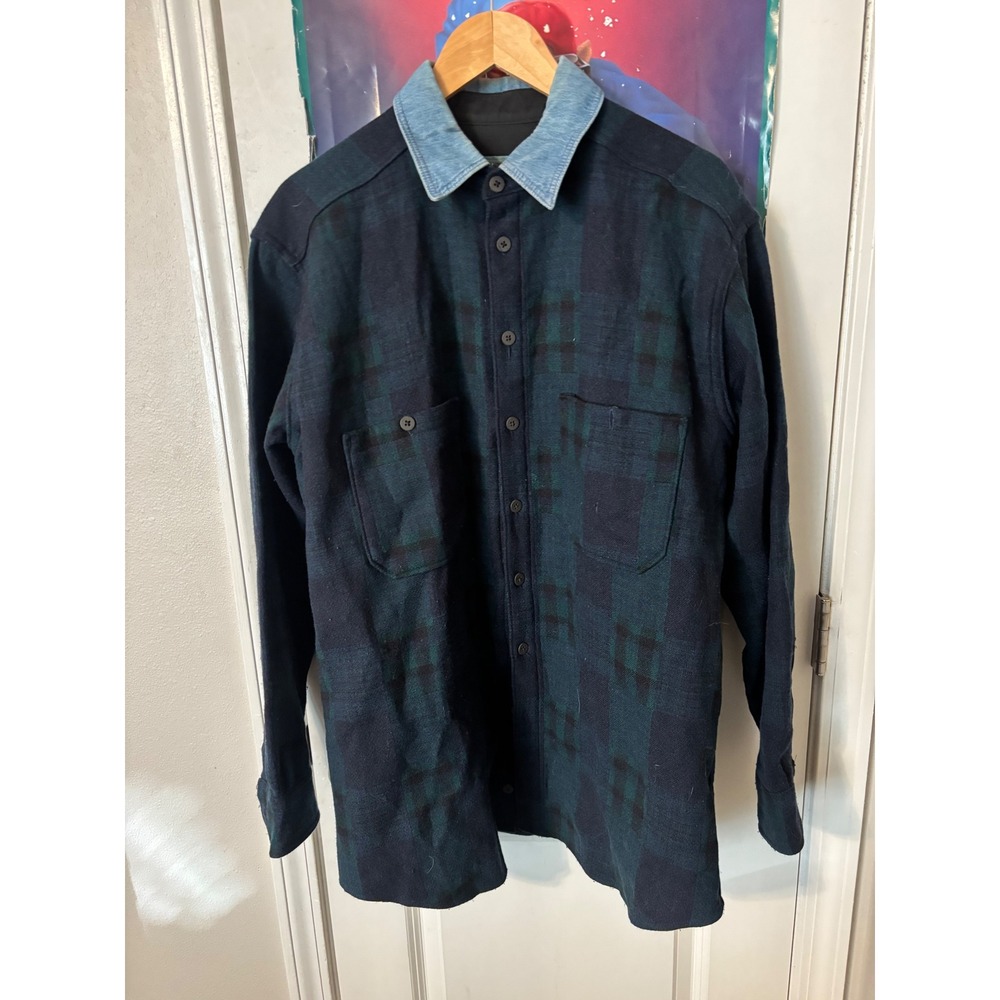 Vintage Woolrich Mens Large Wool Flannel Plaid Shirt Denim Collar Made in USA